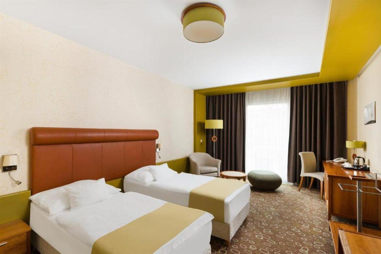 Corso Hotel Pécs Kültér fotó